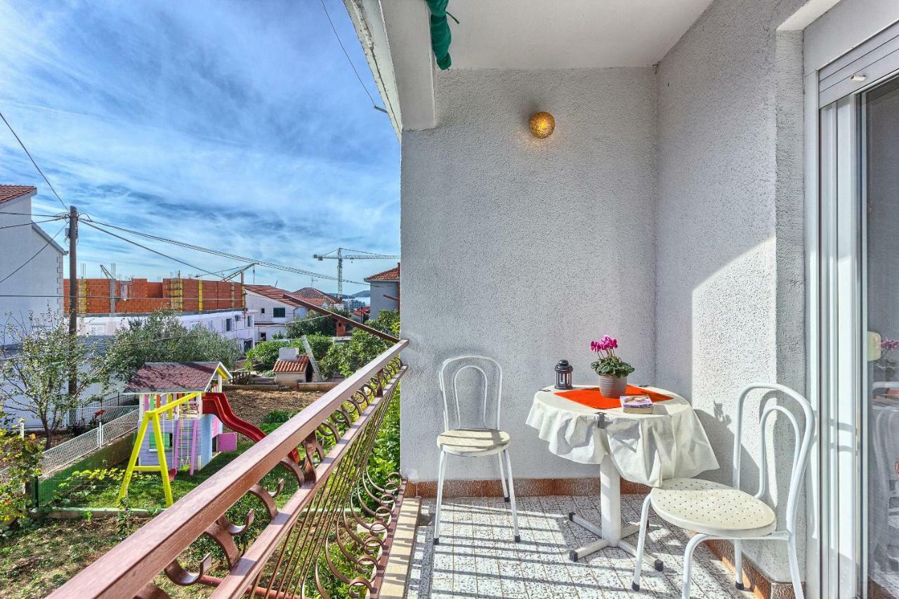 Apartments Milenka Τρογκίρ Εξωτερικό φωτογραφία